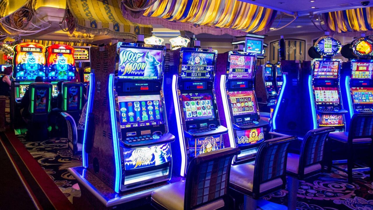 Panduan Menggunakan Auto Spin di Slot Online